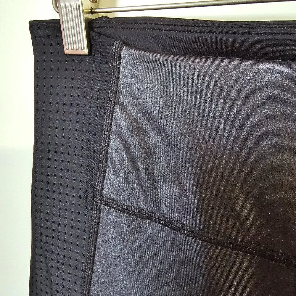 EUC LIKE NEW FABLETICS MOTION 365+ BY FABLETICS BLACK SOFT LEGGINGS SIZE MEDIUM